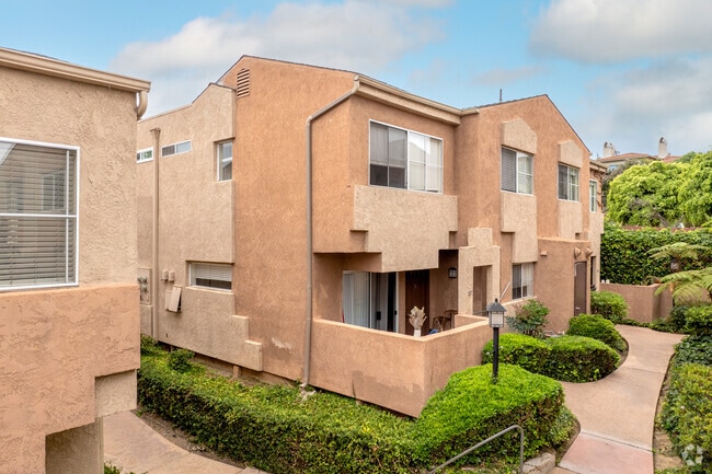 Building Photo - Elan Playa Mar Apartment Homes