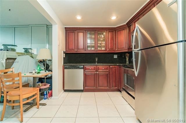 Foto del edificio - 1465 NE 123rd St  615