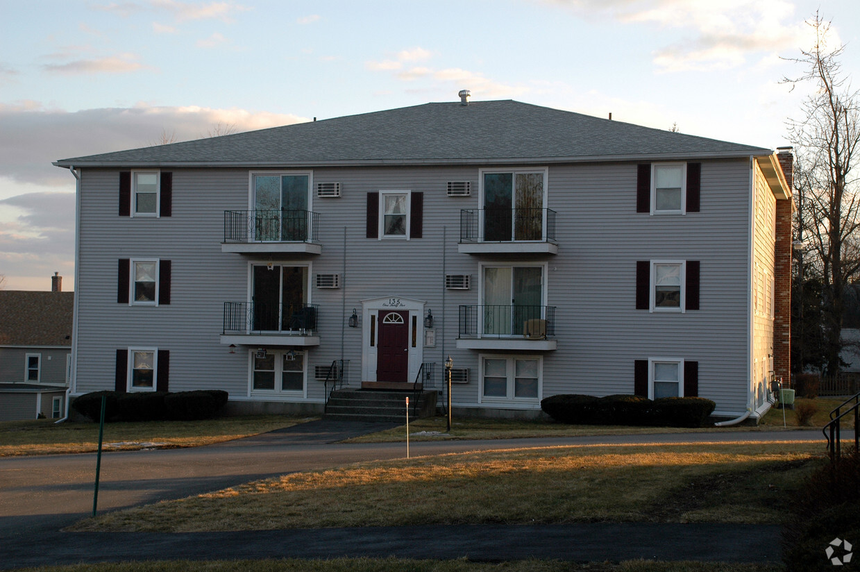 West Boylston Apartments