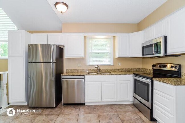 Foto del edificio - 1520 E Wells Fargo Dr, Olathe, KS 66062