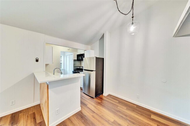 Foto del edificio - 3514 Southridge Dr
