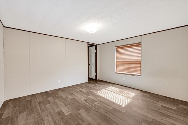 Building Photo - 18565 Huckleberry Ln