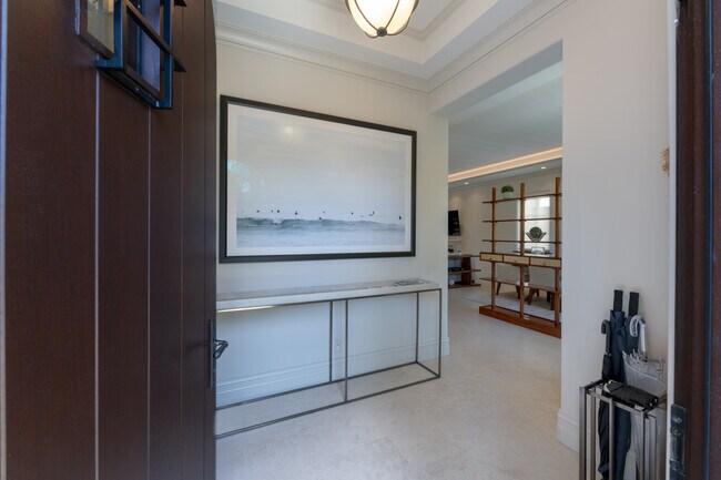 Foto del edificio - 316 Seabreeze Ave