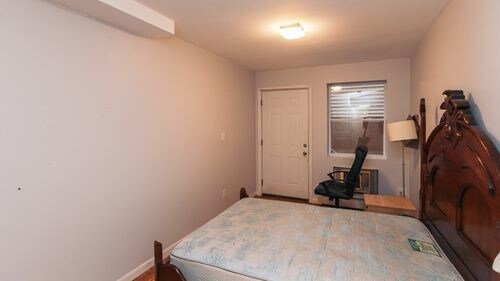 Foto del edificio - 1127 Greene Ave