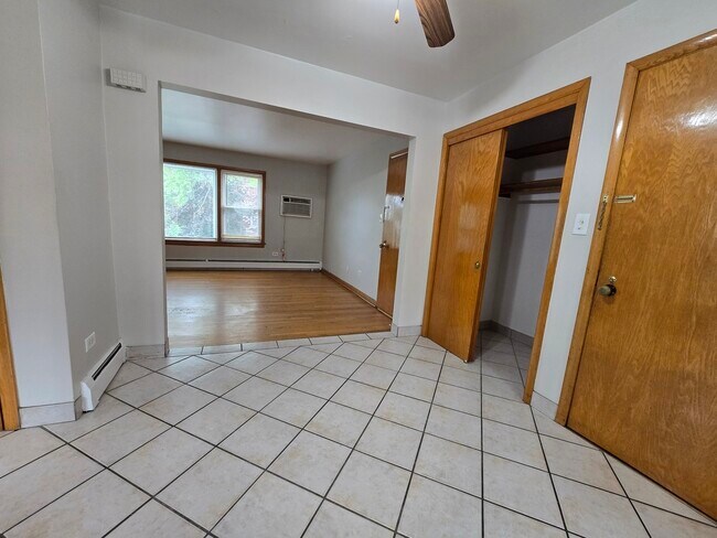 Foto del edificio - 6801 13th St