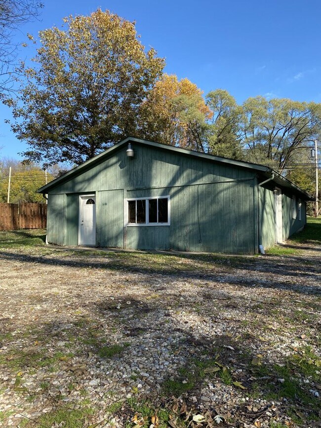 Building Photo - 2284 Pressler Rd