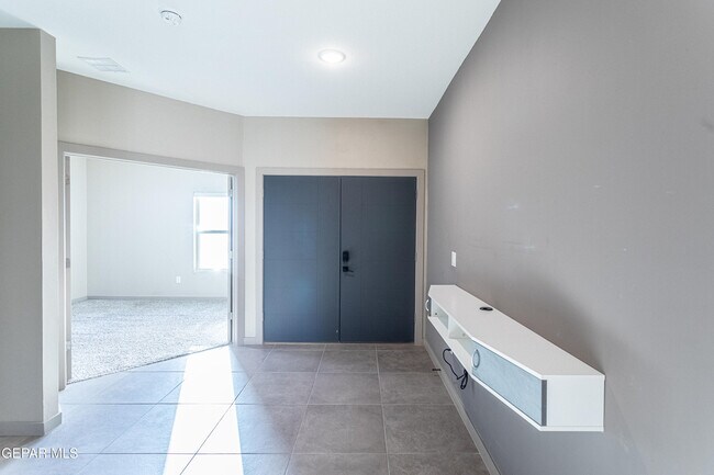 Foto del edificio - 1792 Kayla Bree St