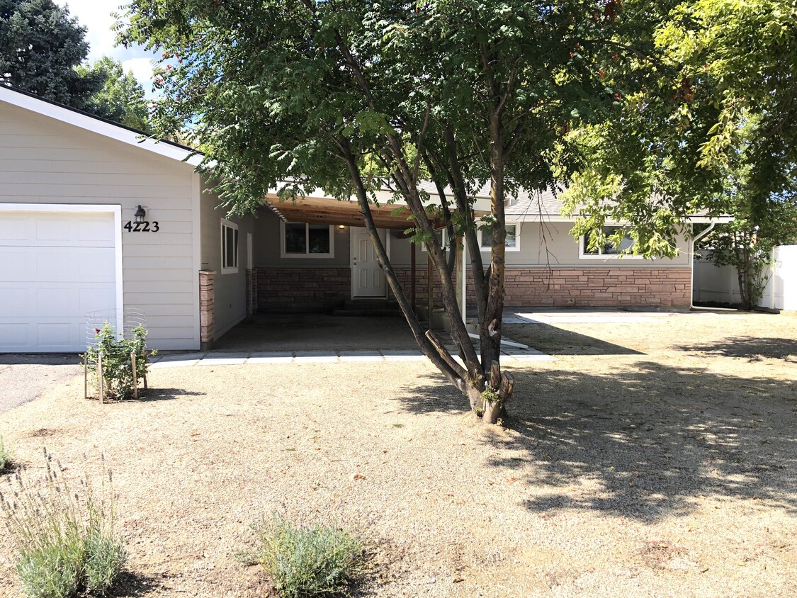 4223 Larkspur Dr, Missoula, MT 59803 House Rental in Missoula, MT