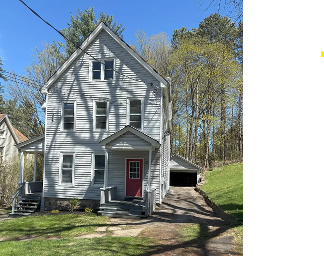 Building Photo - 10 Hamilton St