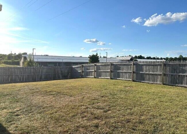 Building Photo - 2601 Hailey Rose Way