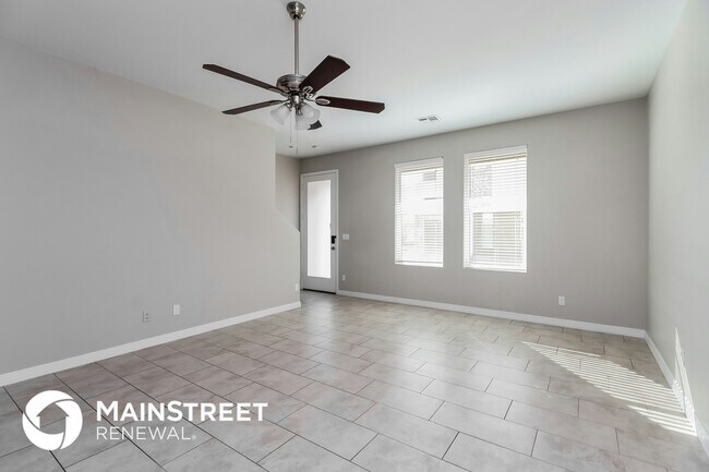 Foto del edificio - 2000 N 36th St