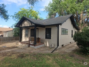 Building Photo - 1226 Van Buren St