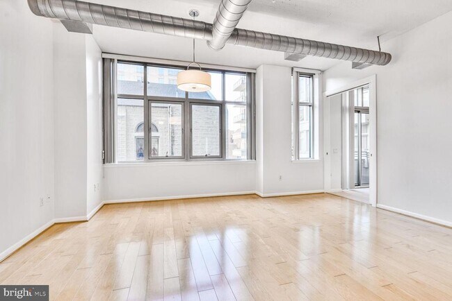 Foto del edificio - 811 4th St NW
