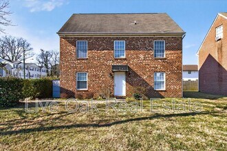 Building Photo - 1604 Parks Ave