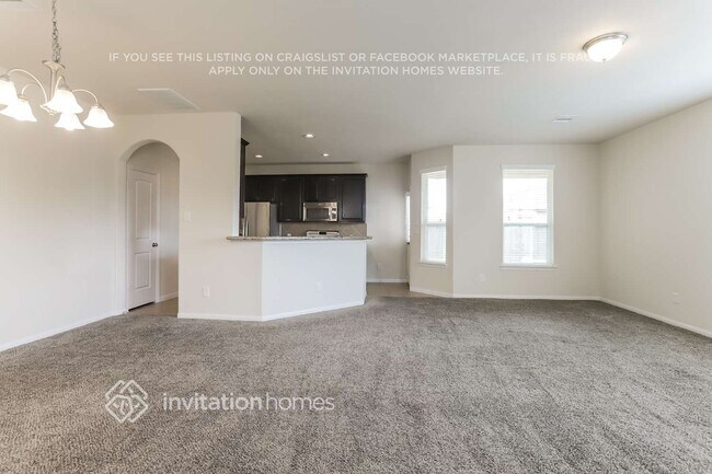 Building Photo - 30823 Gardenia Trace Dr