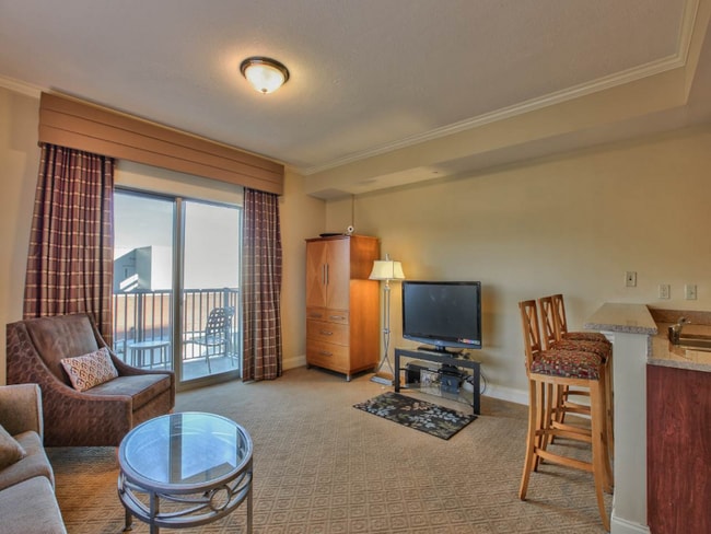 Building Photo - 215 W College Ave