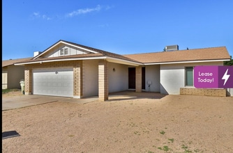 Building Photo - 6810 W Pasadena Ave