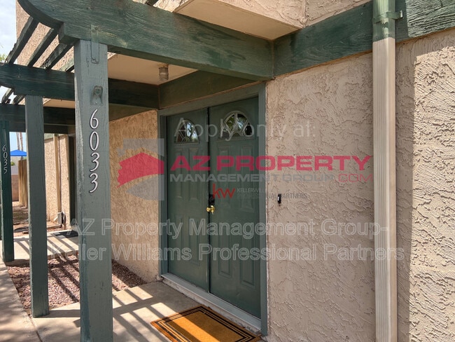 Photo - 6033 W Golden Ln Townhome