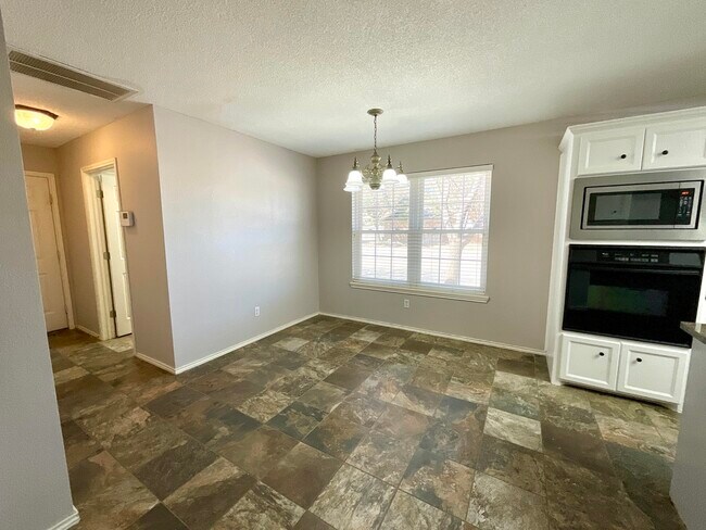 Foto del edificio - 209 Sooner St