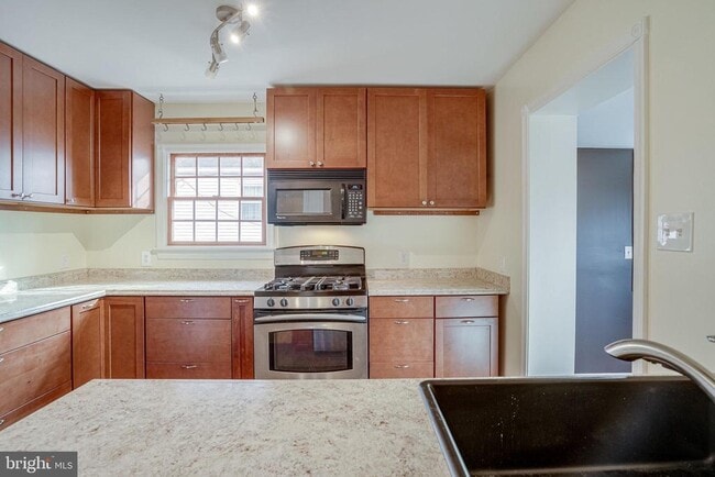 Building Photo - 4107 Byrd Ct