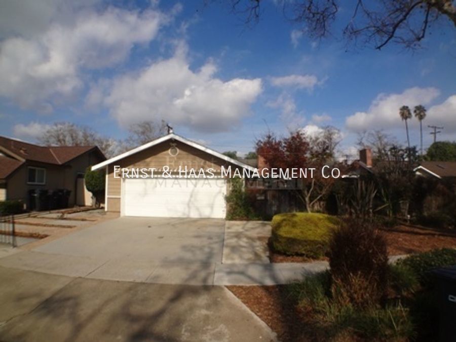 Primary Photo - Beautiful Rossmoor Home with Spa!