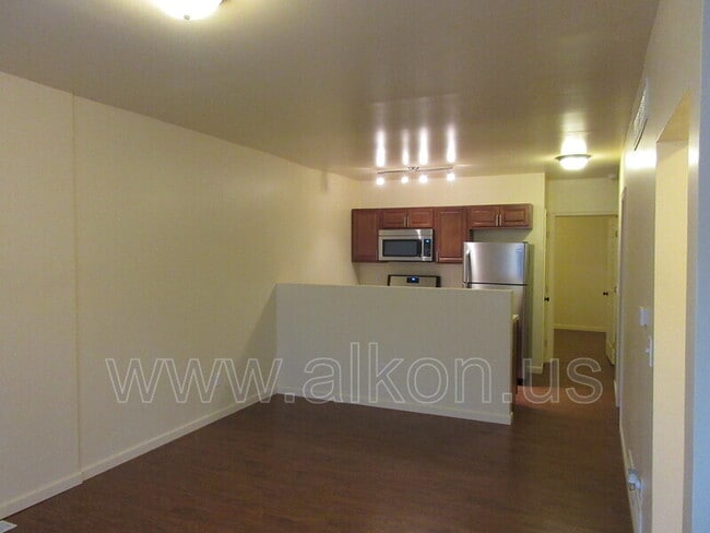 Building Photo - 4021 Haldane St