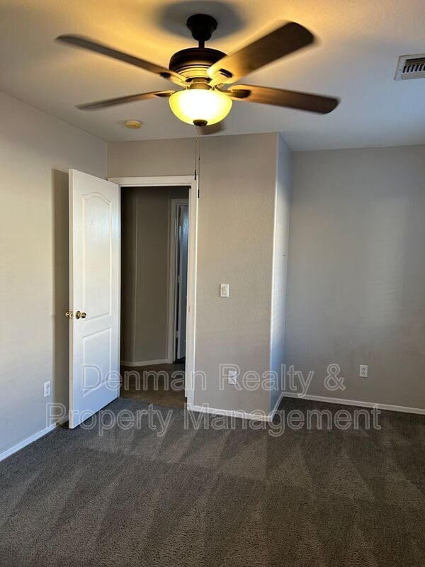 Building Photo - 1872 St David Ct