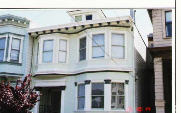 Building Photo - 1260 2nd Ave