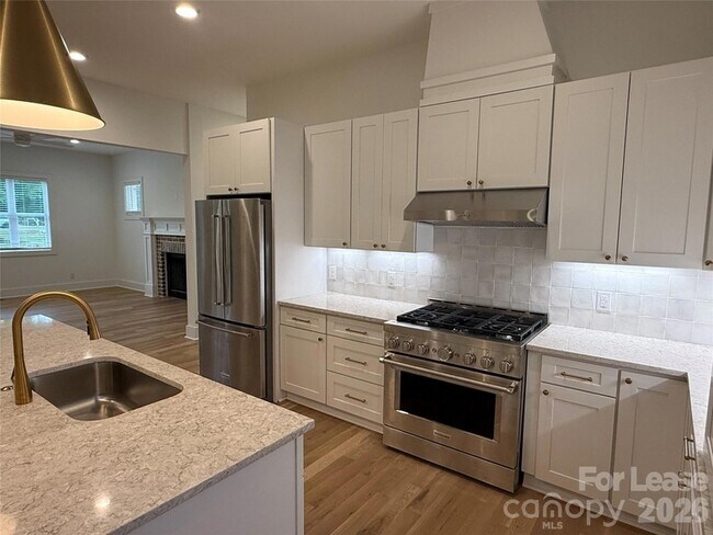 Foto del edificio - 6141 Wilgrove Mint Hill Rd