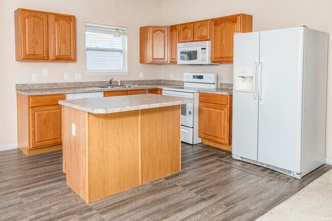 Foto del edificio - 5713 W Monarch Ct