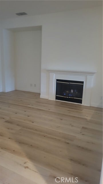 Foto del edificio - 54 Freeland