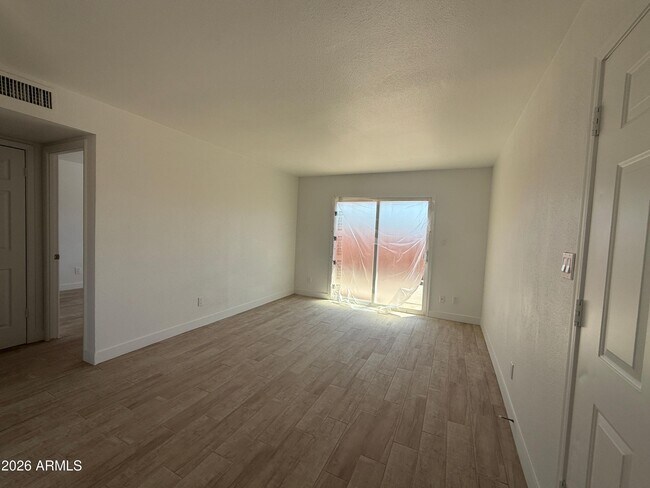Foto del edificio - 4035 S 45th Pl