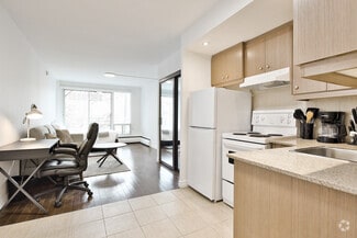 Building Photo - 1200 Rue Du Fort