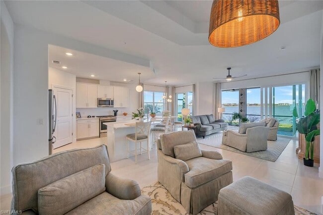 Foto del edificio - 16570 Ridgeview Cir