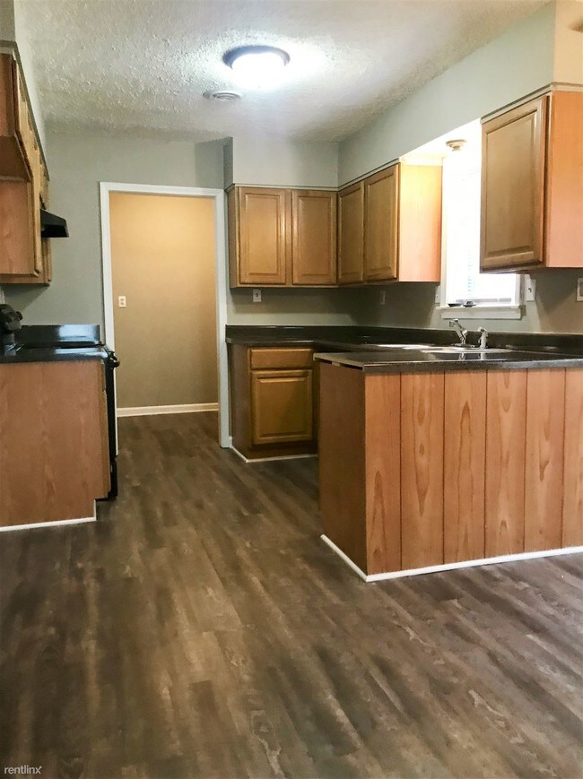 Building Photo - 4 br, 3 bath House - 2359 Ridgeway Rd