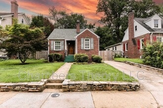 Building Photo - 119 W George Mason Rd