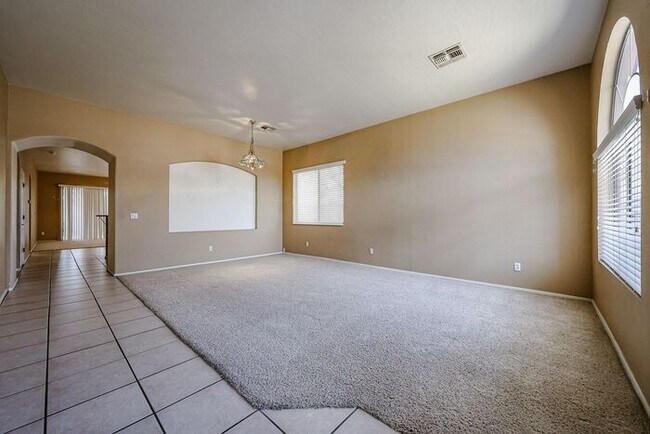 Foto del edificio - Charming 4BD, 2BA home in Chandler!