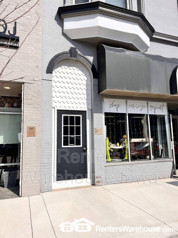 Building Photo - 120 N Howard St