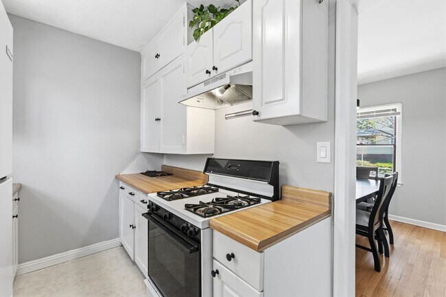 Foto del edificio - 4901 Farnam St