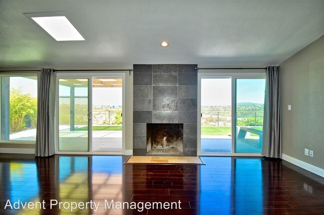 Foto del edificio - 9572 Ronda Ave