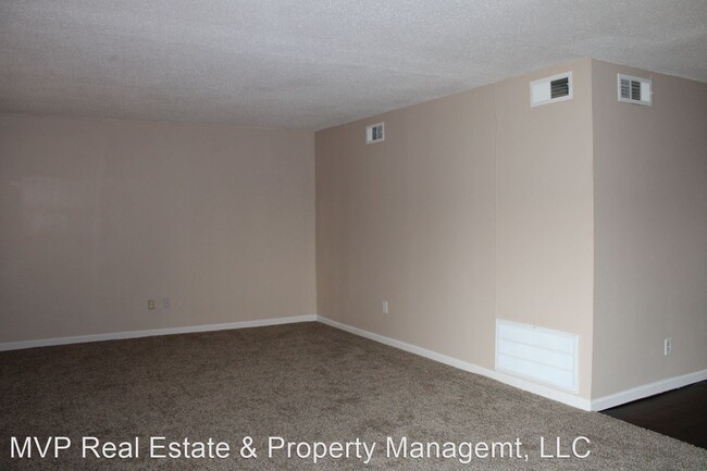 Building Photo - 3 br, 2 bath House - 9909 Harmony Dr