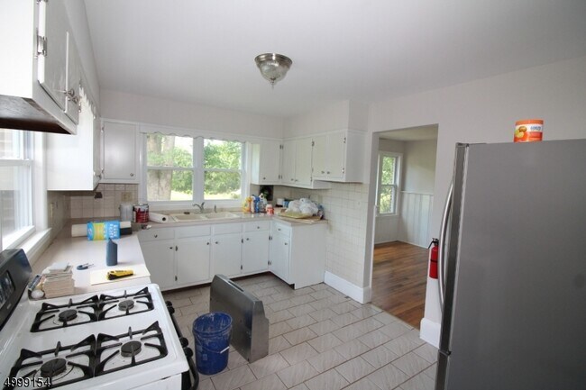 Foto del edificio - 117 US-202