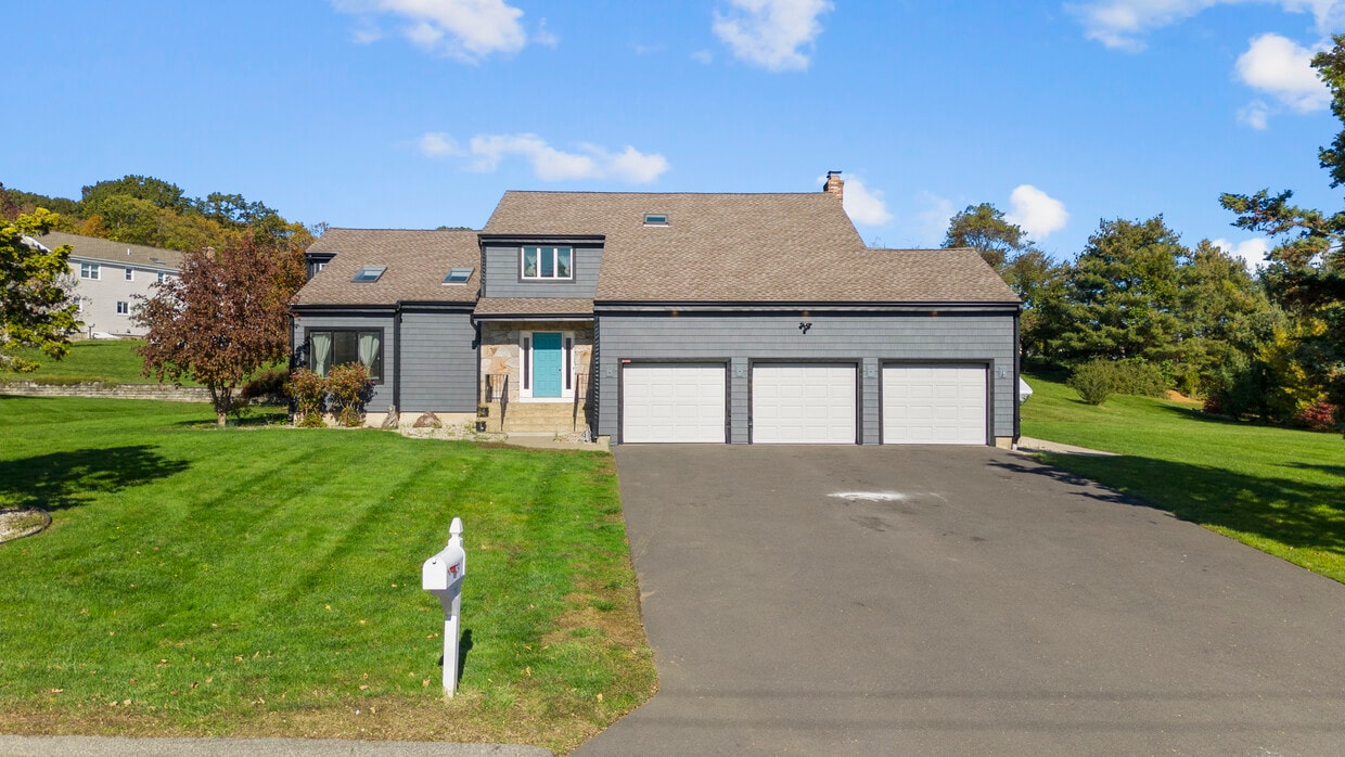 79 Falcon Ridge Rd, Rocky Hill, CT 06067 House Rental in Rocky Hill