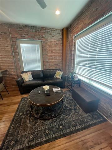 Foto del edificio - 919 Alston Ave