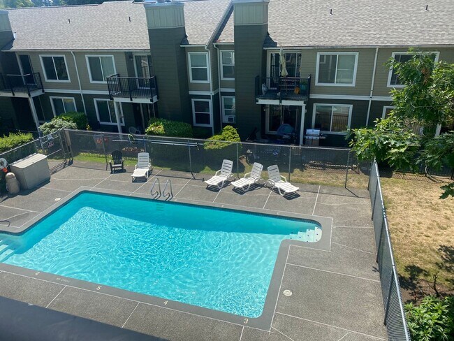 Foto del edificio - 820 Cady Rd