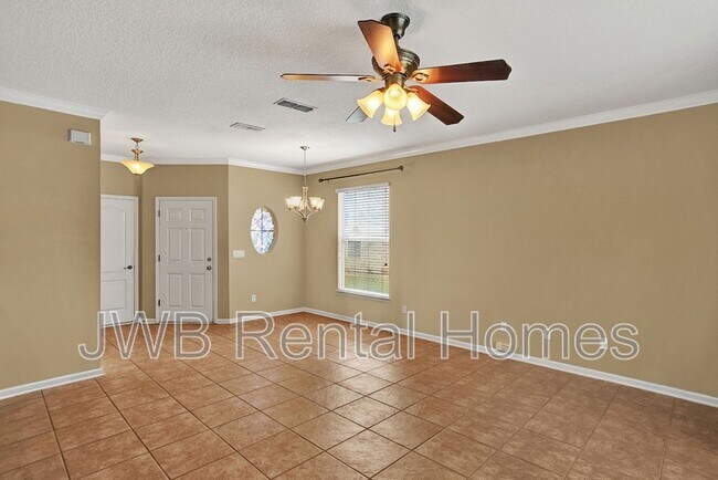 Foto del edificio - 12214 Sweet Branch Ct
