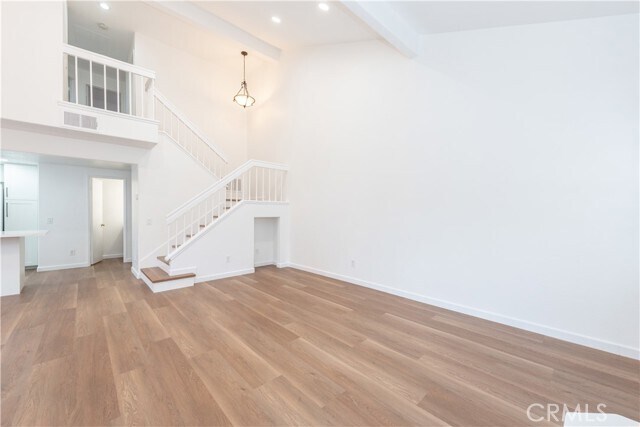 Building Photo - 46 Nightingale Dr