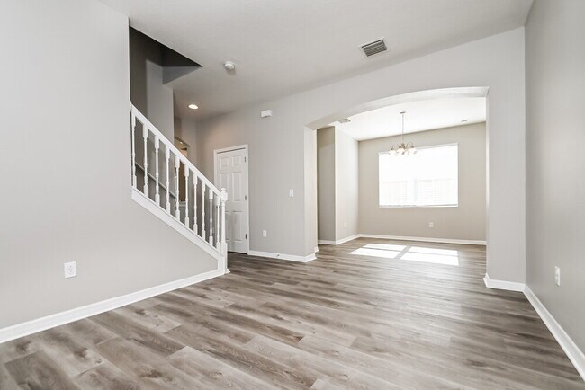 Building Photo - 906 Windton Oak Dr