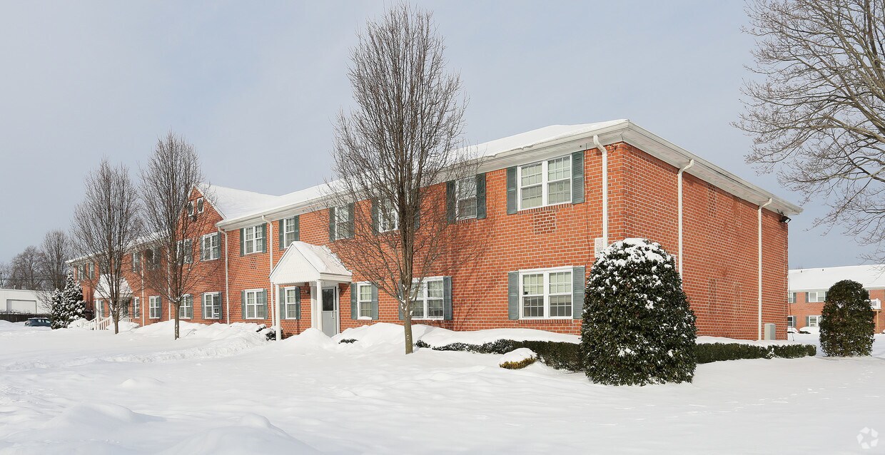 Brentwood Apartments Apartments in Brentwood, NY