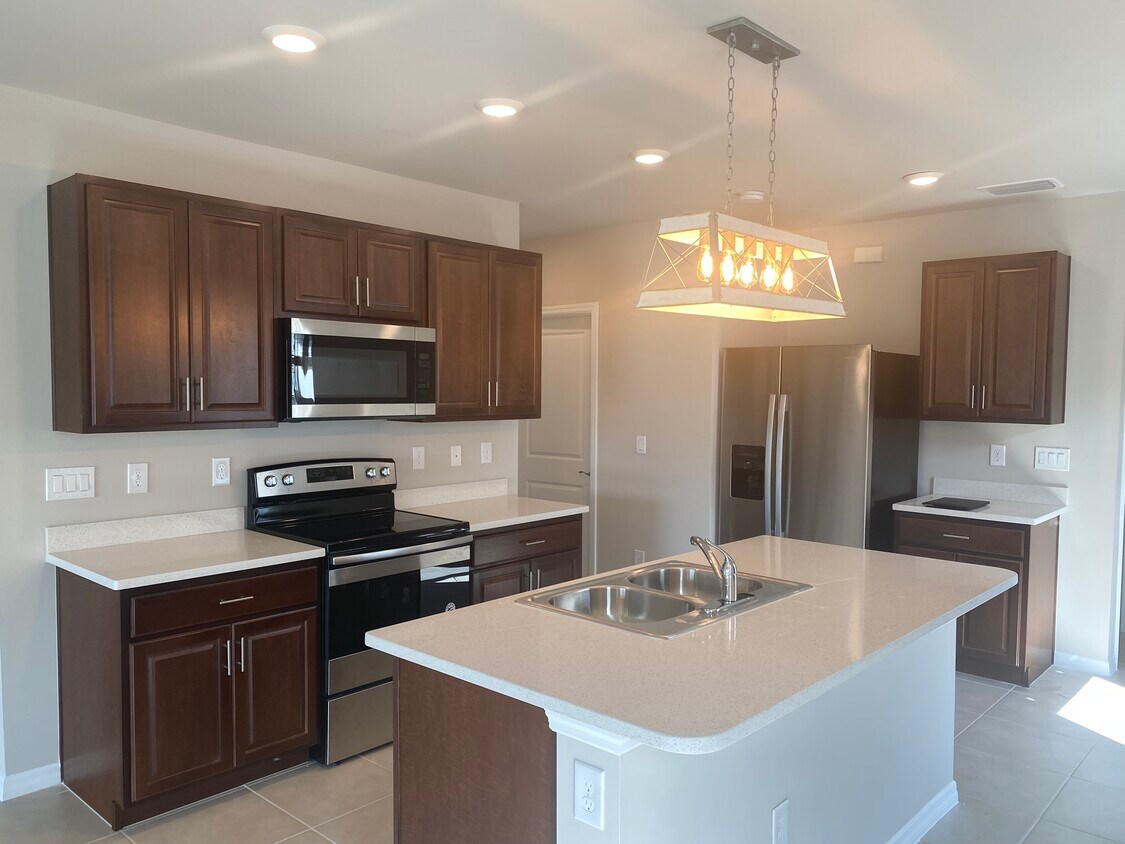 Foto principal - 8776 Swell Brooks Ct